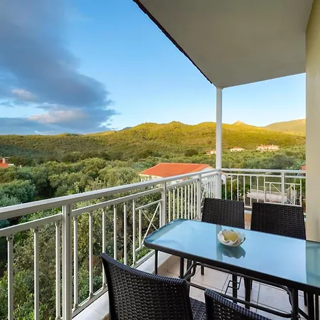 Апартаменты Panoramic View House