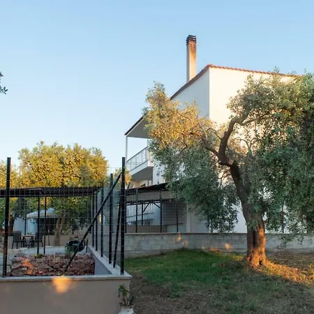 Апартаменты Panoramic View House