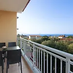Panoramic View House
